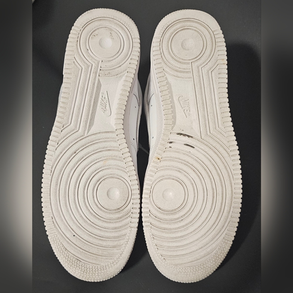 ✨ Nike Air Force 1 High '07 Triple White – Size 11 Men’s - Picture 6 of 9